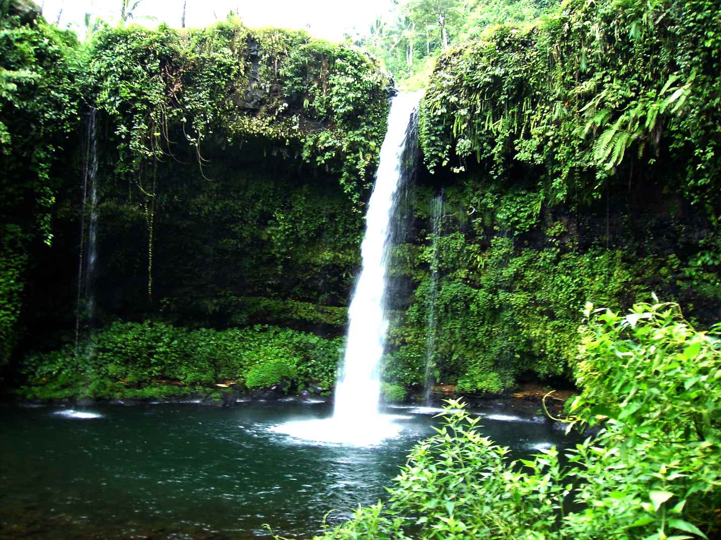 Read more about the article Curug Ceheng