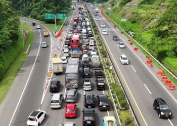 Arus Mudik Lebaran 2026 di Semarang Padat, Ratusan Ribu Kendaraan dan Penumpang Tercatat