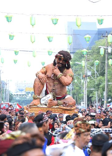 “PAWAI OGOH-OGOH SEMARANG 2026: Karnaval Lintas Agama Semarang 2026 Tampilkan Harmoni Budaya dan Toleransi Ribuan Warga”