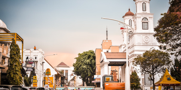 “5 WISATA FAVORIT DI SEMARANG UTARA YANG WAJIB MASUK DAFTAR LIBURAN!!”