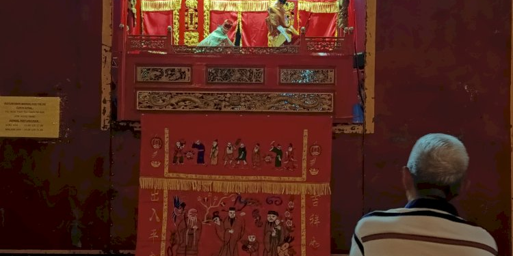 “Wayang Potehi Hadir di Klenteng Tay Kak Sie Semarang, Angkat Tradisi dan Semangat Keberagaman”